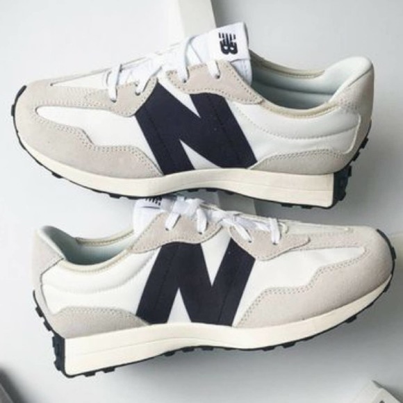 New Balance 327 Retro Sneakers Sea Salt Grey Black WOMEN'S 8 - Picture 9 of 13